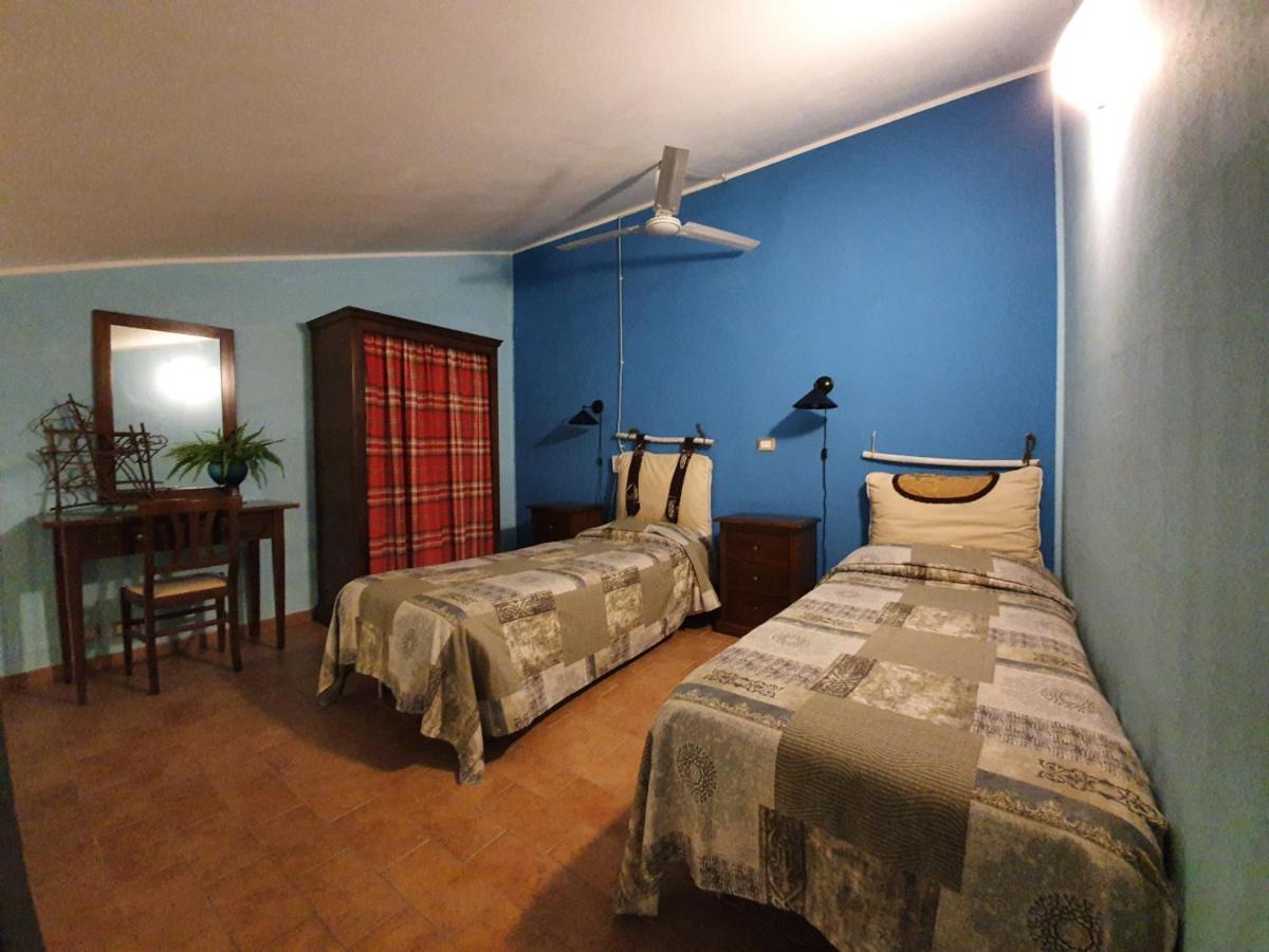 Bio Agriturismo Valle Dei Calanchi Castiglione In Teverina المظهر الخارجي الصورة